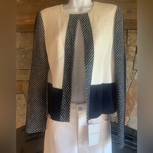 St. John * Beautiful Navy & Off White Tweed Knit Jacket
